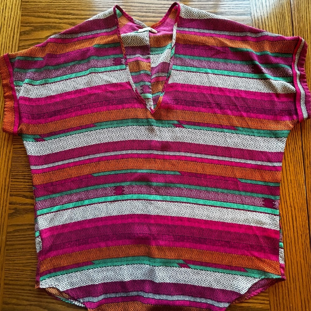 Lush Vibrant Striped short sleeve Vneck Blouse Pink Orange White Size M